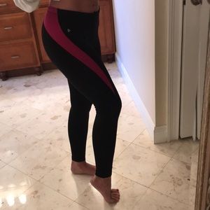 JOCKEY WORKOUT LEGGINGS SIZE SMALL